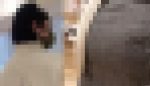 【20代の爆巨尻】20代低身長巨尻女子　ショッピングモールで120cmオーバーの尻をブリンッ！ブリンッ！と見せつけw