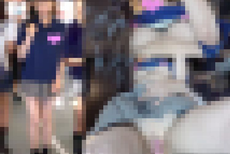 【電車痴漢】敏感美少女に開脚中出し痴漢！乳首とクリ責めで絶頂ワレメに肉棒ブチ込み中出し