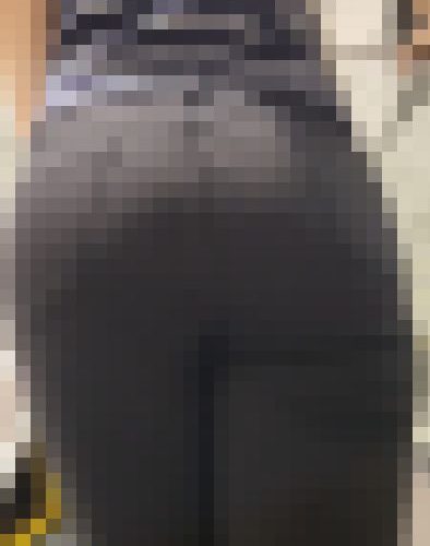 【黒スキニーデニム】ムチムチの下半身を強調するお姉さん1