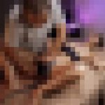 【巨乳×オイルマッサージ】ムッチムチな体をオイルで揉みしだかれ我慢出来なくなった人妻?