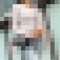 【プラチナクラス】お腹が少し見えてしまうのが恥ずかしい、美巨乳ヤング様に密着！