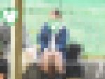お座りお姉さん発見！！（ＦＨＤ）大変です！！パンツが見えてますよ１０３