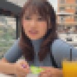 メイド喫茶で人気ナンバーワンの娘 店外デートからハメ撮り 大きめのピンクおっぱいぷるんぷるん揺らしながら中出しされる
