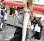 ゆっさゆっさ揺れる超美人お姉さんの貴重な巨乳揺れ