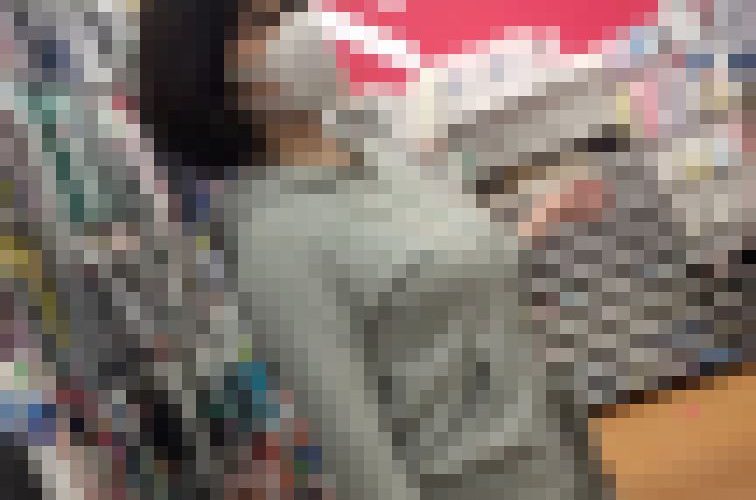 【お買い物中の眺め15】垂れ気味の爆乳奥様を追い回し！