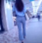 とてつもなく色気のある極上美女がピタピタデニム履いて歩いてる姿がイヤらしい