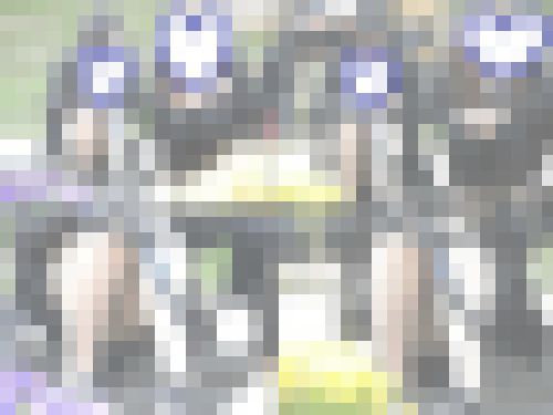 お座りお姉さん発見！！（ＦＨＤ）大変です！！パンツが見えてますよ１８２