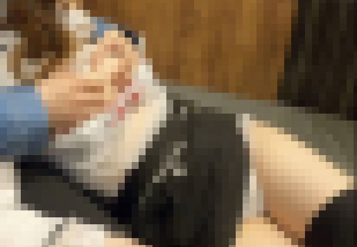 改札前 酩酊した極上茶髪ギャル娘 淫乱下着と上品な桃色乳首 巨尻で巨乳の白美肌