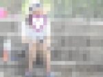 （ＦＨＤ）大変です！！ワンちゃんに夢中になり、パンツが見えてますよ２２０