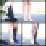 脱いだニーハイを履きます。