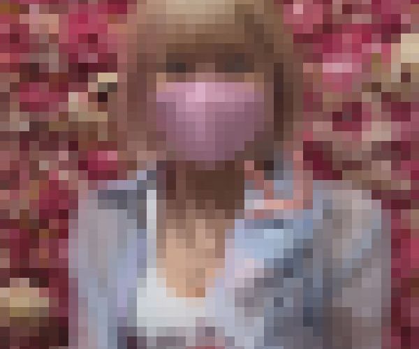 （再販）秋葉原のコンカフェで働くサブカル少女 るる(21) 小動物ちっちゃい身体のきっついおまんこ 容赦ない鬼突きで中出し
