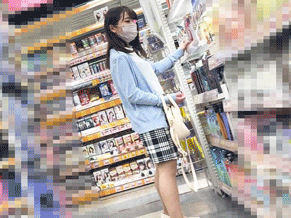同業者大集結/警備員にモロバレ/パンスト越しの純白パンティ?【禁断の逆さ撮り】Vol.31