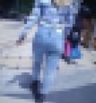超激エロ美爆尻クビレスタイル抜群の美人女子大生ギャルがスキニーデニム履いて歩いてる姿にフル勃起
