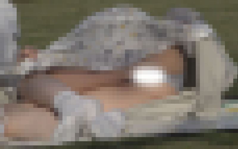 公園パンチラ６　※永久保存版！透けパンティでワレメまで見えちゃってる女子