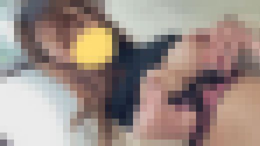 (再販)公衆便所で母乳をしぼり挑発するお姉さん