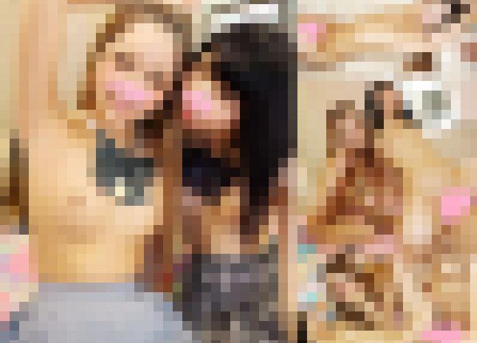 〈再販〉お友達同士でP活しちゃうエッチな２人組。ラブホでワイワイ超盛り上がりセ●クスの一部始終
