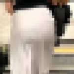 【再販】【OLシリーズ】サテンスカートが似合うエロい女に階段闊歩シーン【107】