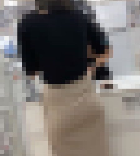 【後ろからの眺め11】スリムなお姉さんのパンティラインを背後から