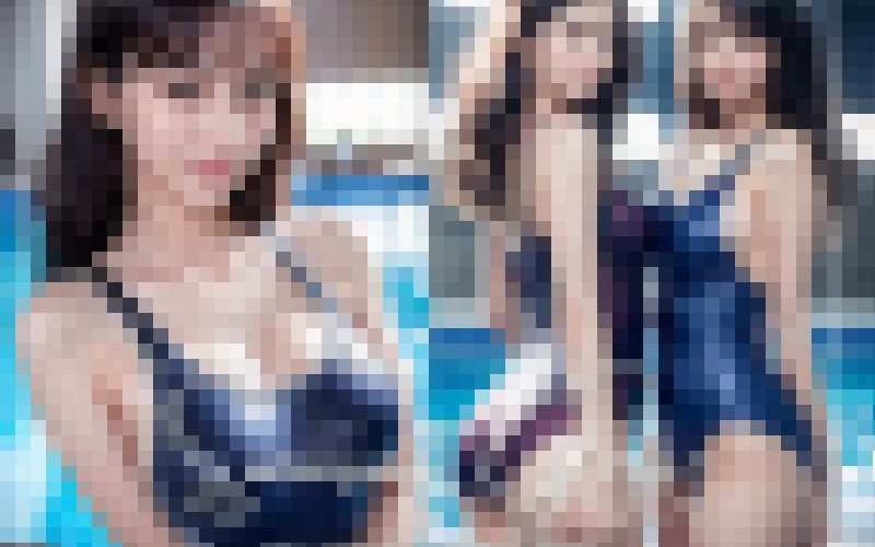 ?ワンピース水着の彼女?　５００枚