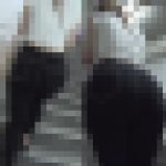 爆尻の薄手黒パンギャル＊興奮度120％♪たっぷりのケツ肉を揺らしながら歩くエロっぷり?
