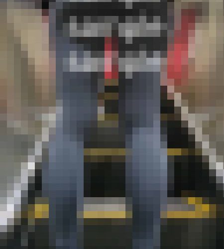 001 レギンス尻　ライトで強調されスジまでくっきり