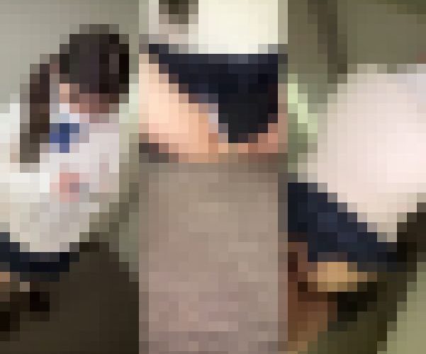 マン毛が未処理のニットを着た制服女子とビルの通路の影でこっそりハメハメしました。
