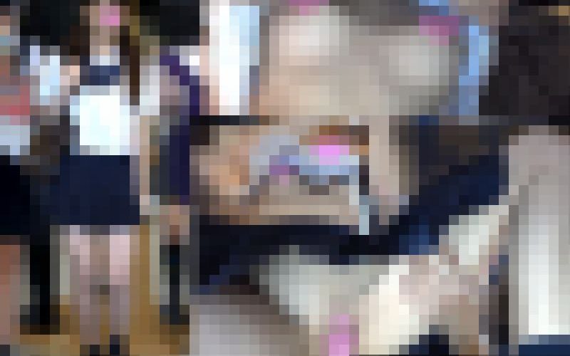 【再販】電車痴かん 超絶美少女を2人で取り合い中出し痴かん！震えながらの要求手コキ！乳首クリ同時責め肉棒ブチ込み孕ませW中出し