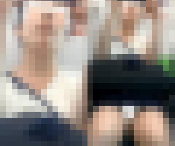 (電車対面）(顔出し)スマホでお顔を隠せてる？…でも…下から可愛いお顔と…無防備な▼ぞーんを執拗にのぞかれちゃった…OLお姉さん