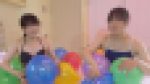 14cocomiちゃん、こころちゃんの風船遊び