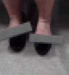 【再販】４Ｋ★公認盗●！気温37℃でスーツに革パンプス裸足履きの奇跡のOLをバスの待合室で密着！！