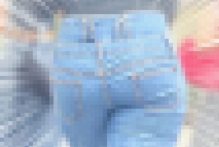 ムッチリ小娘のワガママ爆尻！活きの良い張りのある肉厚デカケツをムニュらせて男を誘惑！ 下品なスキニーデニム ビッチ編