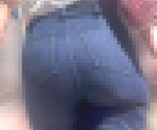 最高クラスの美巨尻が降臨！長身色白美ボディに完璧なエロ尻で♂を挑発! 下品なスキニーデニム お姉さん編
