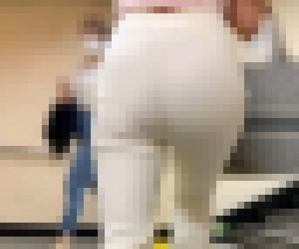 【再販】No.825「こんな白パンツなかなか履けない！ブリッブリなデカ尻GAL」