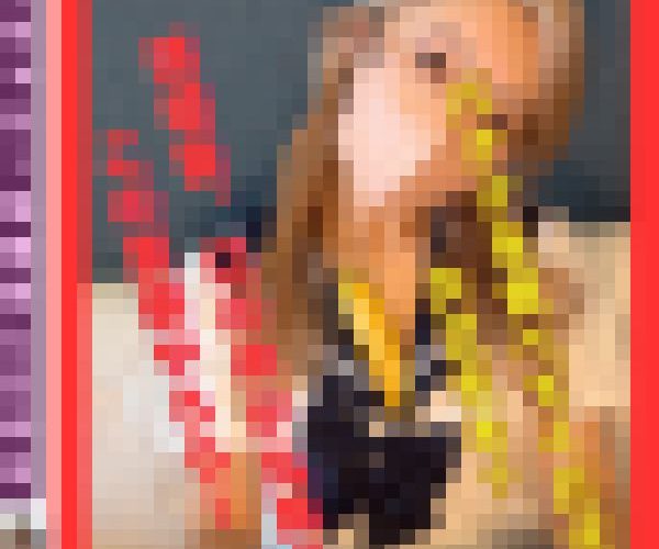 【再販】咀嚼音！バナナもぐもぐ！口の中がぐちゃぐちゃ?wパンチラさせながら行儀悪い