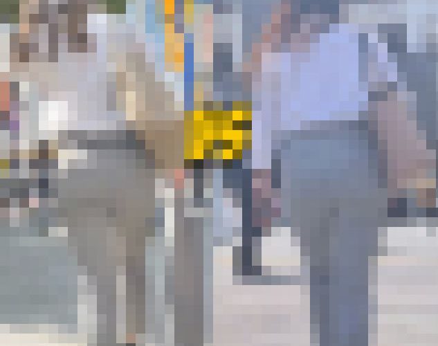 クールなＯＬ達のＷエロ尻！自慢の美ボディ＋セクシーなスケベ尻で営業先の♂を挑発！ 働くＯＬ編