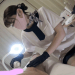 脱毛サロンのセラピストさん　施術に夢中でTバック盗撮される