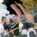 ショッピングを楽しむ私服女子の下半身ウォッチング