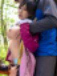 【再販】褐色スレンダー巨乳の元・肉オナホが人妻になったので…旦那も一緒の登山会でセクハラかまし展望台でデカチンねじ込み潮吹き青カン楽しん