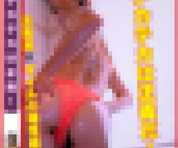 【再販】【痴女オナ】てっかてかになってグラビア撮影みたいにしながらクチュクチュしました。オイルおな好きw