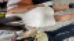 薄手の白いワンピースからパンツが透け透けの動画。