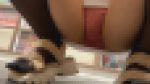 黒ガーターストッキングを履いたえっちなお姉さんのパンチラ
