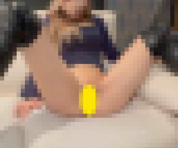 【再販】TWI○Eのも○ちゃん似のギャルが指名が欲しくて本番中出ししちゃう金髪デリヘル嬢、ドア開けて即尺のバック中出しサービスするデリヘ