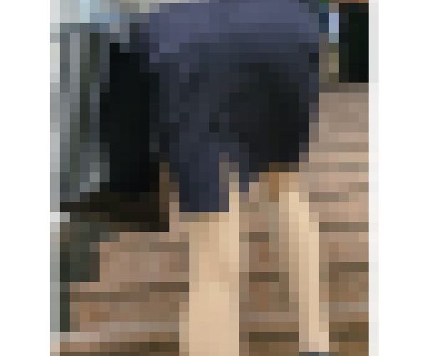 【373】高身長タイトスカートOLさん、深い深いスリット！