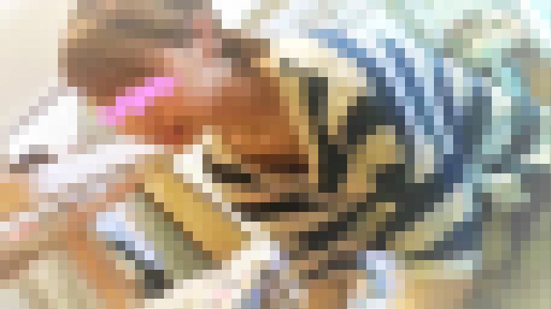 【再販】前かがみ胸ちら胸チラ?「★★★華奢でかわいい店員さんの〇くび?」