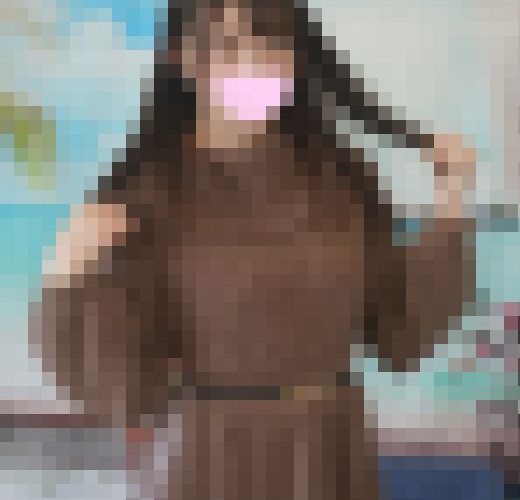 めちゃくちゃかわいいのに彼氏に浮気された悲壮感漂うJD美女の食い込みまくるピンク色のパンティ