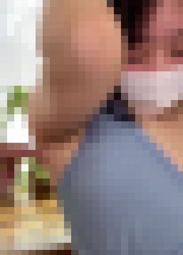 【新シリーズ】　縦動画 くすぐり脇特化！　脇フェチ歓喜のお宝動画！！！顔を赤くし恥ずかしがりながらも可愛い声で地団駄踏んで踏ん張