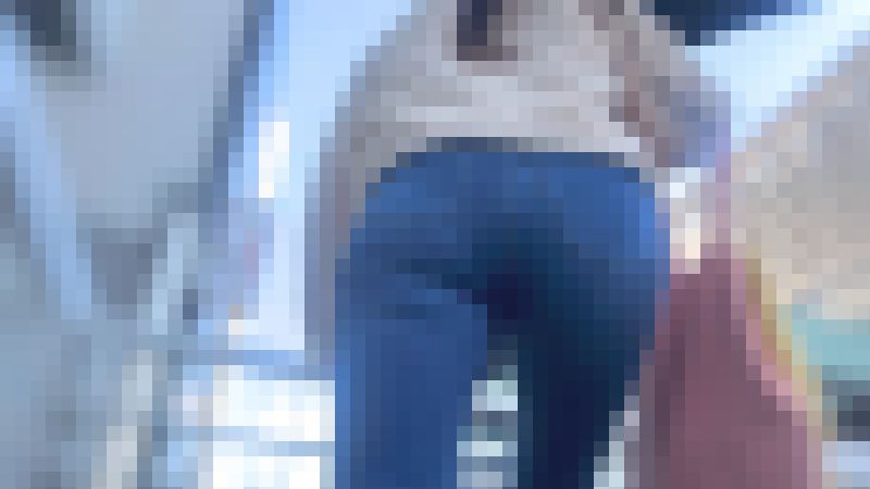 パッツン美尻を下から堪能！イヤらしいエロ尻を階段で突き出して見上げる♂を誘惑！ 下品な『階段を登る女たち』 編