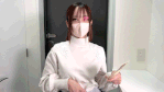 「あんた何様!?」半ギレ女子大生の乳首を触ると意外と感度抜群で喘ぎ声。ブルセラ買取撮影会【ローアングル】