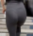 【再販】《４K・高画質》 No.1135「この位が一番興奮するのではないか！？ジムへ向かうセレブのレギンス」