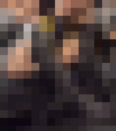 【再販】2名の美人お姉さんの脚をじっくり堪能！生脚美脚を対面撮影